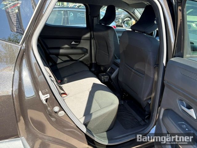 Fahrzeugabbildung Dacia Duster Extreme TCe 130 City-P./Sitzh/Deutsch - mit KI generiert/bearbeitet