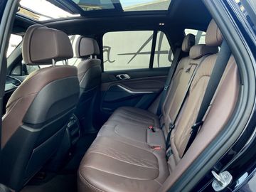 BMW X5 - 5