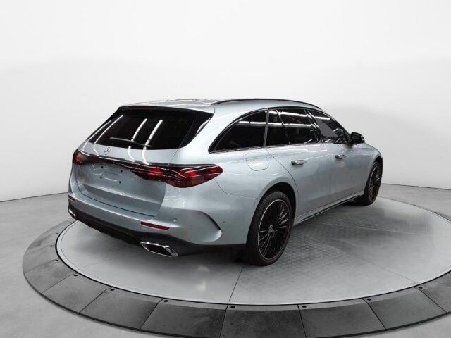 Fahrzeugabbildung Mercedes-Benz E 450 d 4M AMG Burm+AirM+Pano+Memory+360°+Keyles