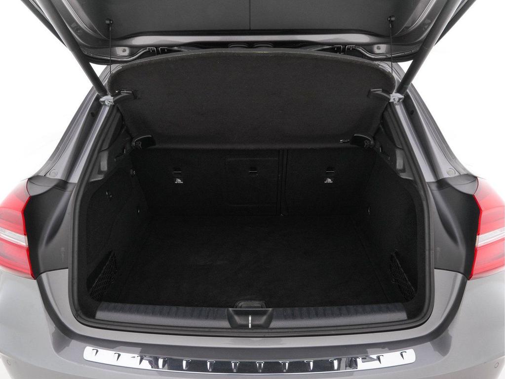 Mercedes-Benz GLA 45 AMG