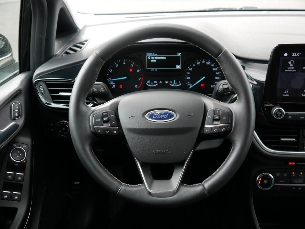 Ford Fiesta 1.0 Titanium LED Android Apple Tempomat