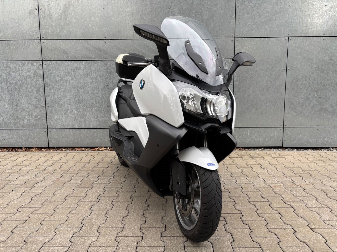 Fahrzeugabbildung BMW C 650 GT Highline-Paket BMW Topcase