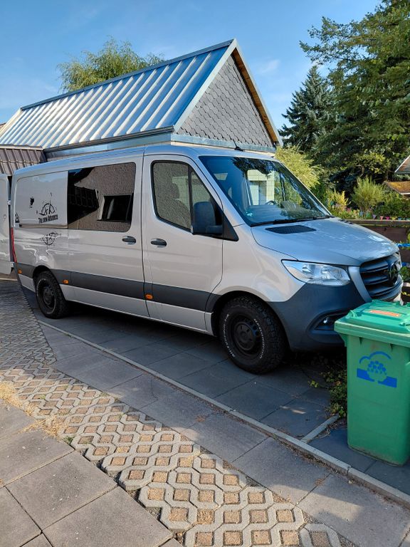 Image of Mercedes-Benz Sprinter