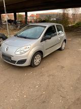 Renault RENAULT TWINGO 2010 Neue TÛV - Renault Twingo Gebrauchtwagen in Braunschweig