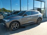 Alfa Romeo Stelvio Veloce Q4, SHZ, Navi, PDC, Kamera, AHK - Alfa Romeo Stelvio: Veloce