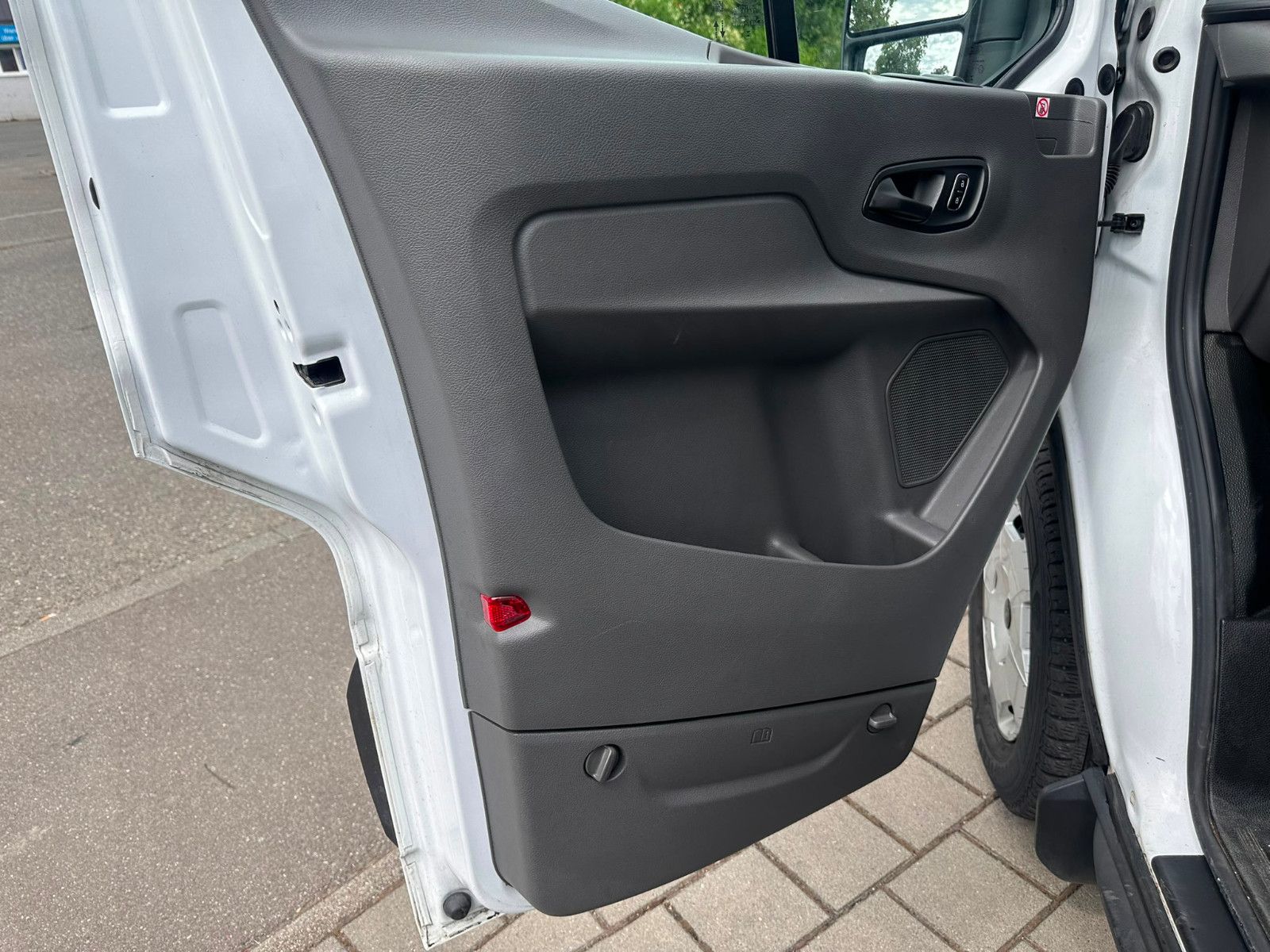 Fahrzeugabbildung Ford Transit 350 L3H2 Trend*ACC*360°*AHK*