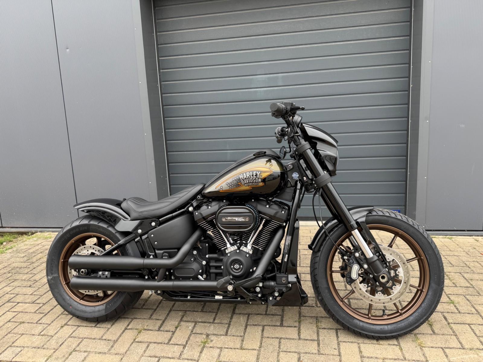 Harley-Davidson FXLRST Low Rider ST 117  ABS Custombike!!!!