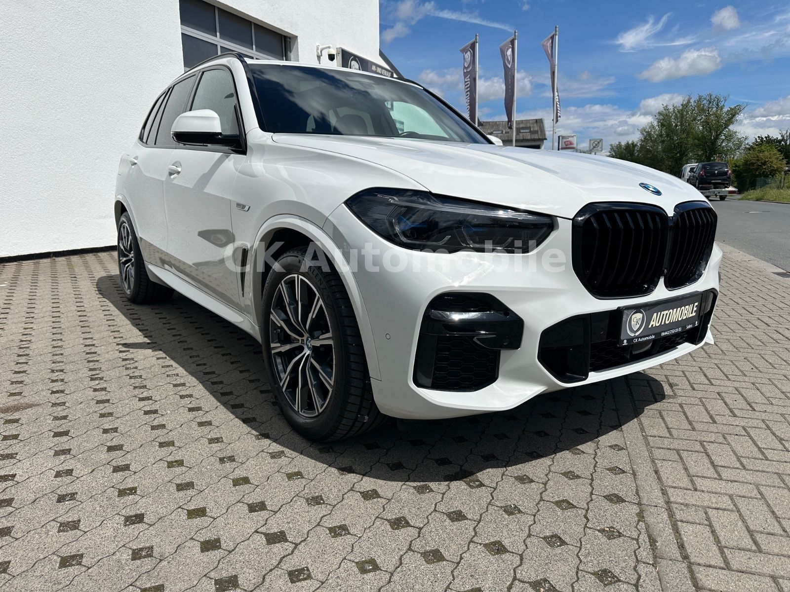 Fahrzeugabbildung BMW X5 xDrive 45 e M Sport/Pano/Laser/Kam360°/AHK