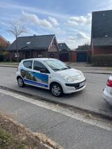 Nissan Pixo 1.0l Sparsam und günstig  - : Kleinwagen, Guenstig