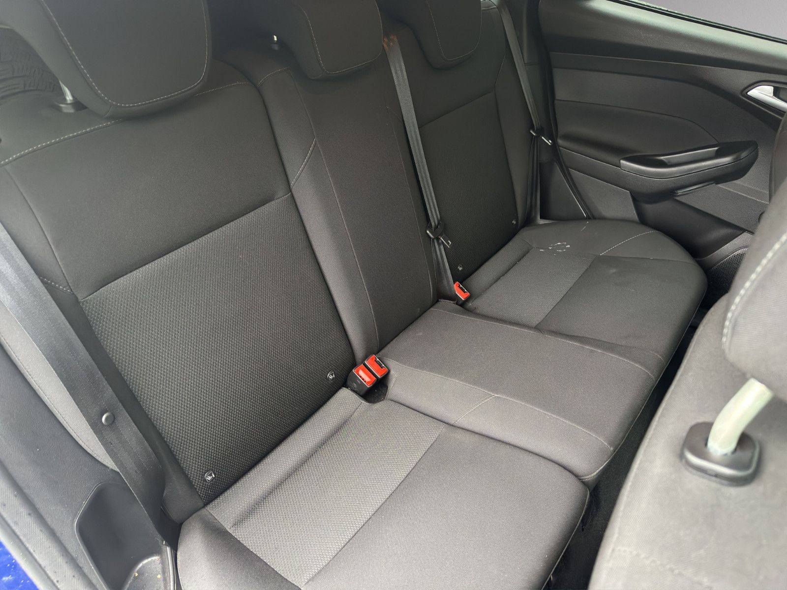 Fahrzeugabbildung Ford Focus Lim. Trend