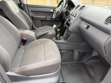 Volkswagen Caddy - 8
