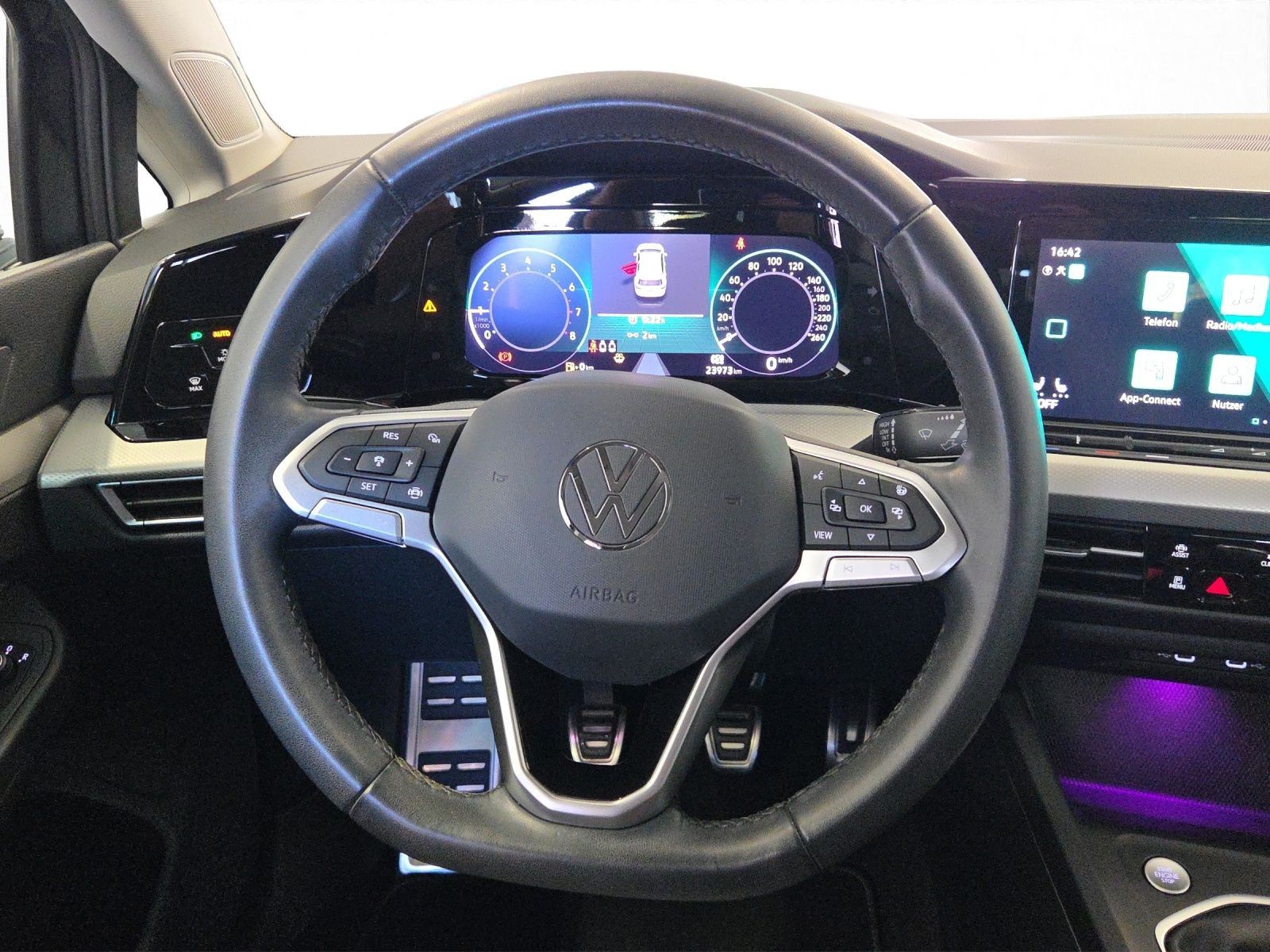 Volkswagen Golf - Bild 9