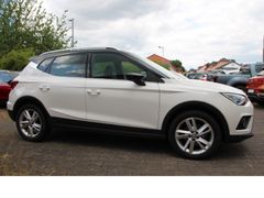 Fahrzeugabbildung Seat Arona FR*black&white*LED-SW*Navi*AppCon*SHZ*PDC*