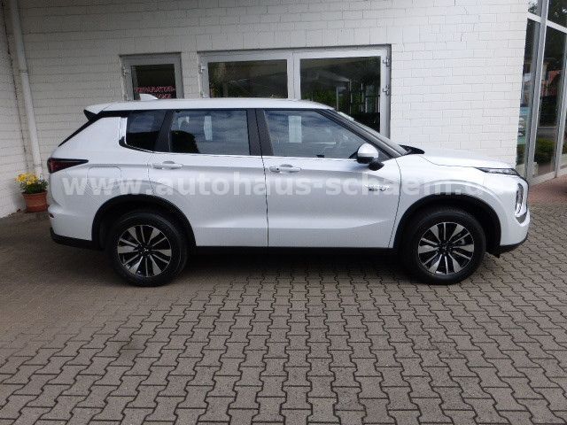 Mitsubishi Outlander - Bild 3