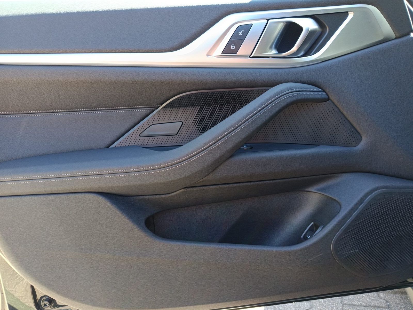 BMW i4 - Bild 14