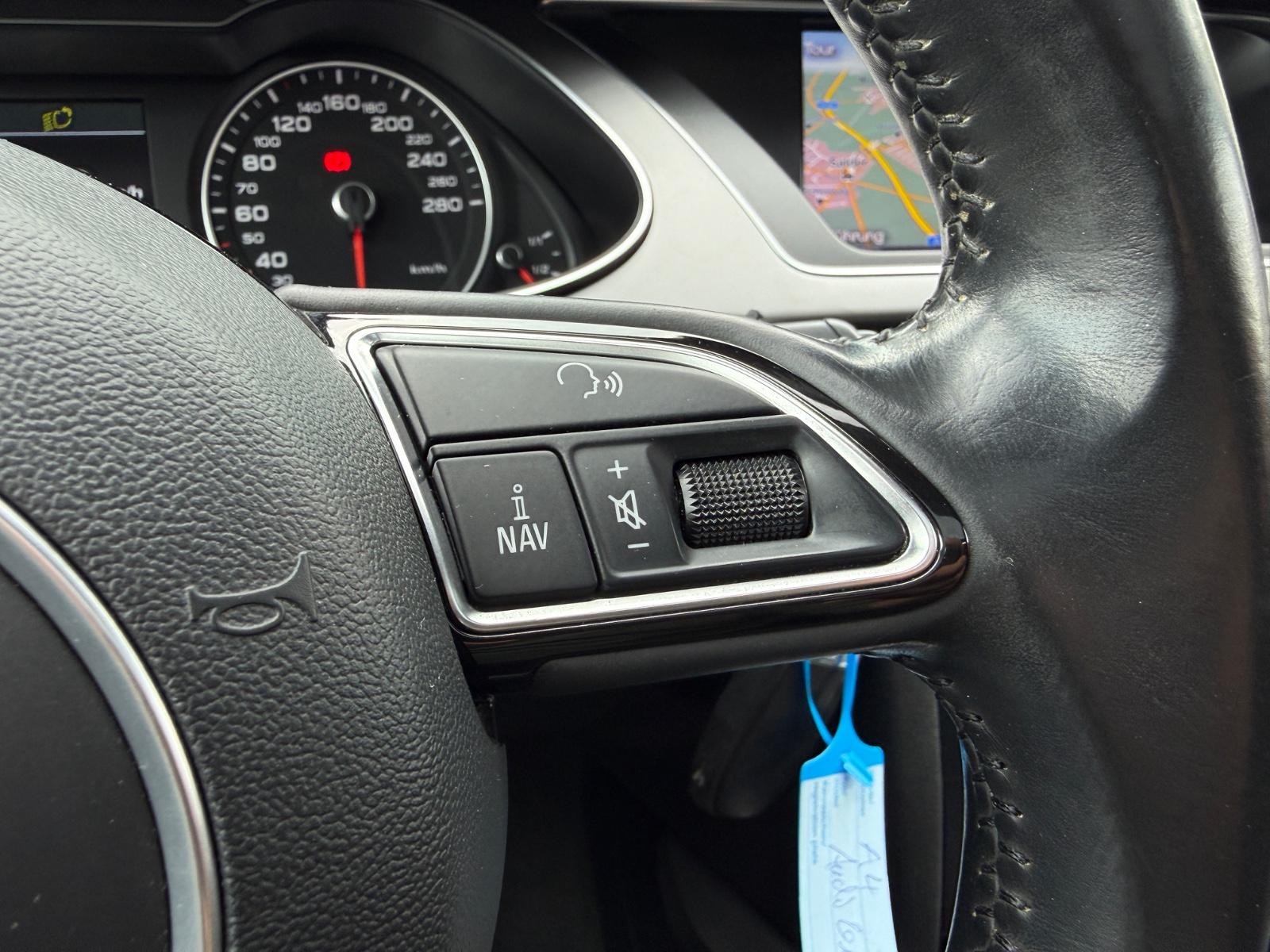Audi A4 2.0 TFSI quattro 224 ch BVA / Toit ouvrant / Caméra de recul / Xénon / Sièges chauffants