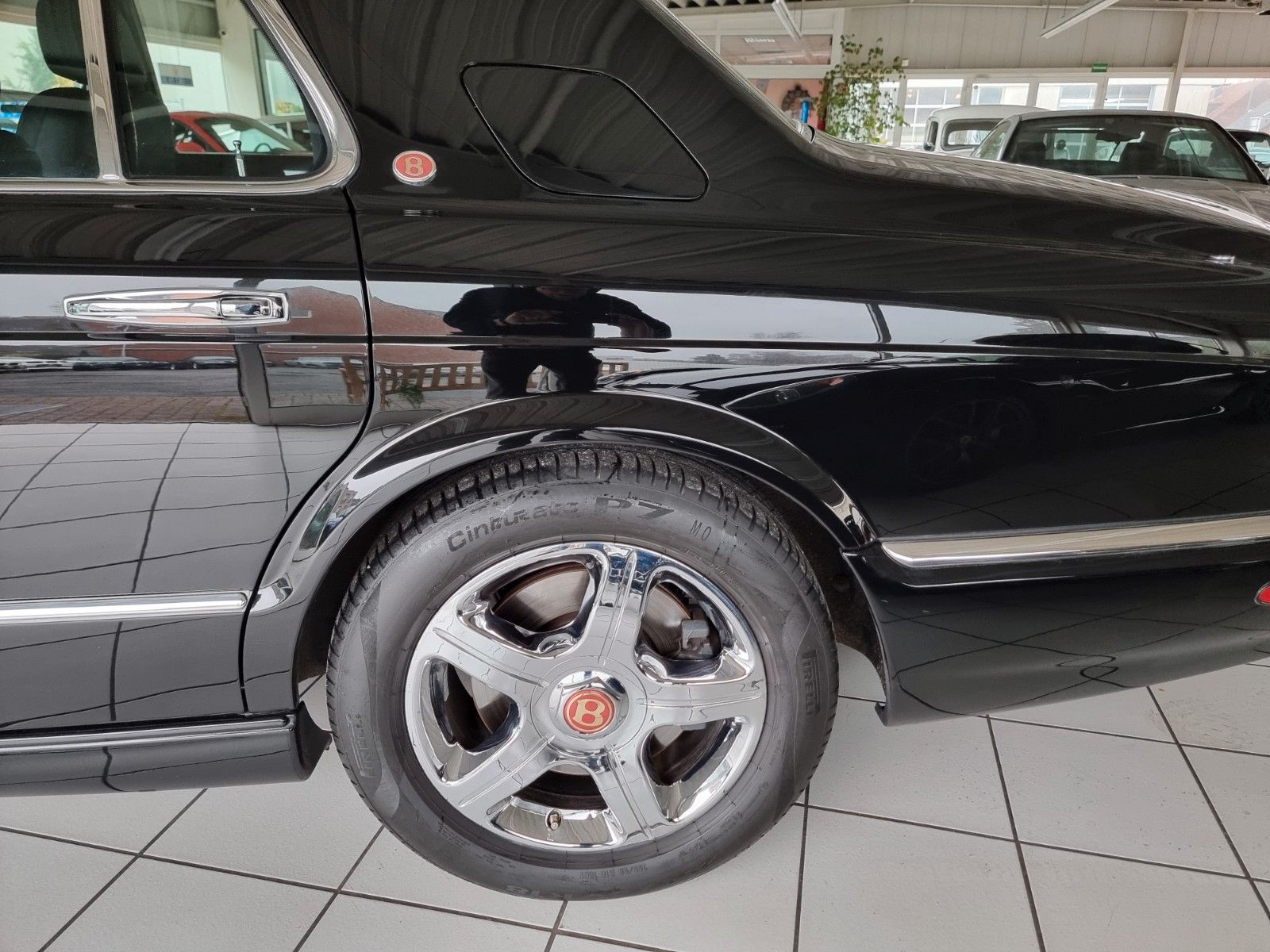 Fahrzeugabbildung Bentley Arnage/2. Hand/Erstlack/Kpl. Historie/Sammler