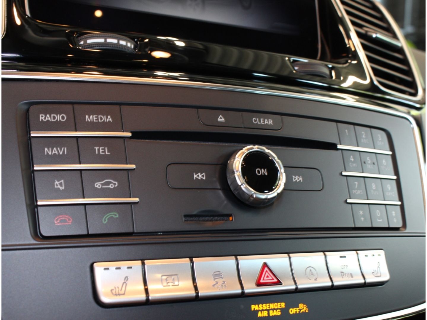 Fahrzeugabbildung Mercedes-Benz GLE 350 d Coupe 4Matic AMG-Line*AHK*Distronic