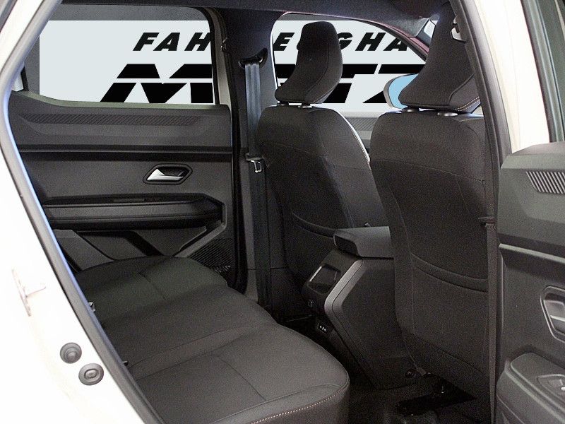 Fahrzeugabbildung Dacia Duster mild Hybrid 130 Extreme*Winter+*Technik-P