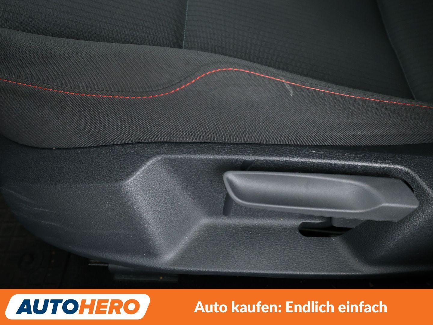 Volkswagen Golf VII 1.5 TSI ACT Sound*ACC*PDC*SHZ*KLIMA*