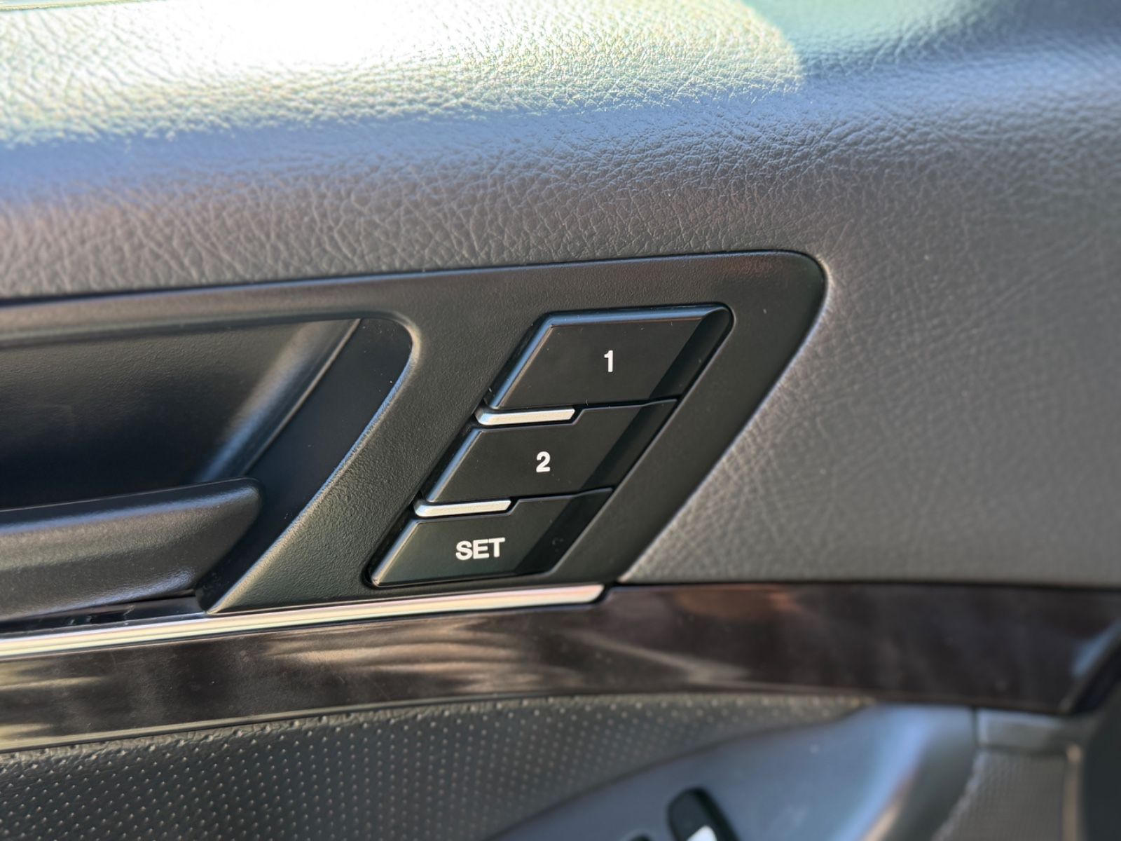 Fahrzeugabbildung Hyundai ix55 Premium /Schiebed./Leder/7.Sitzer/Xenon/AHK