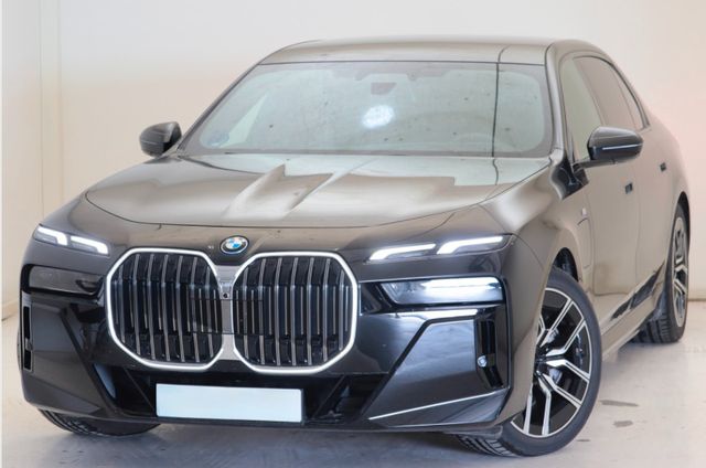 BMW 750e xDrive M Sport TV EXECUTIVE LOUNGE SKY ICON