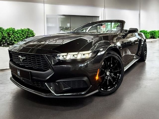 Ford Mustang 2,3 EcoBoost Cabrio Autom. + Garantie