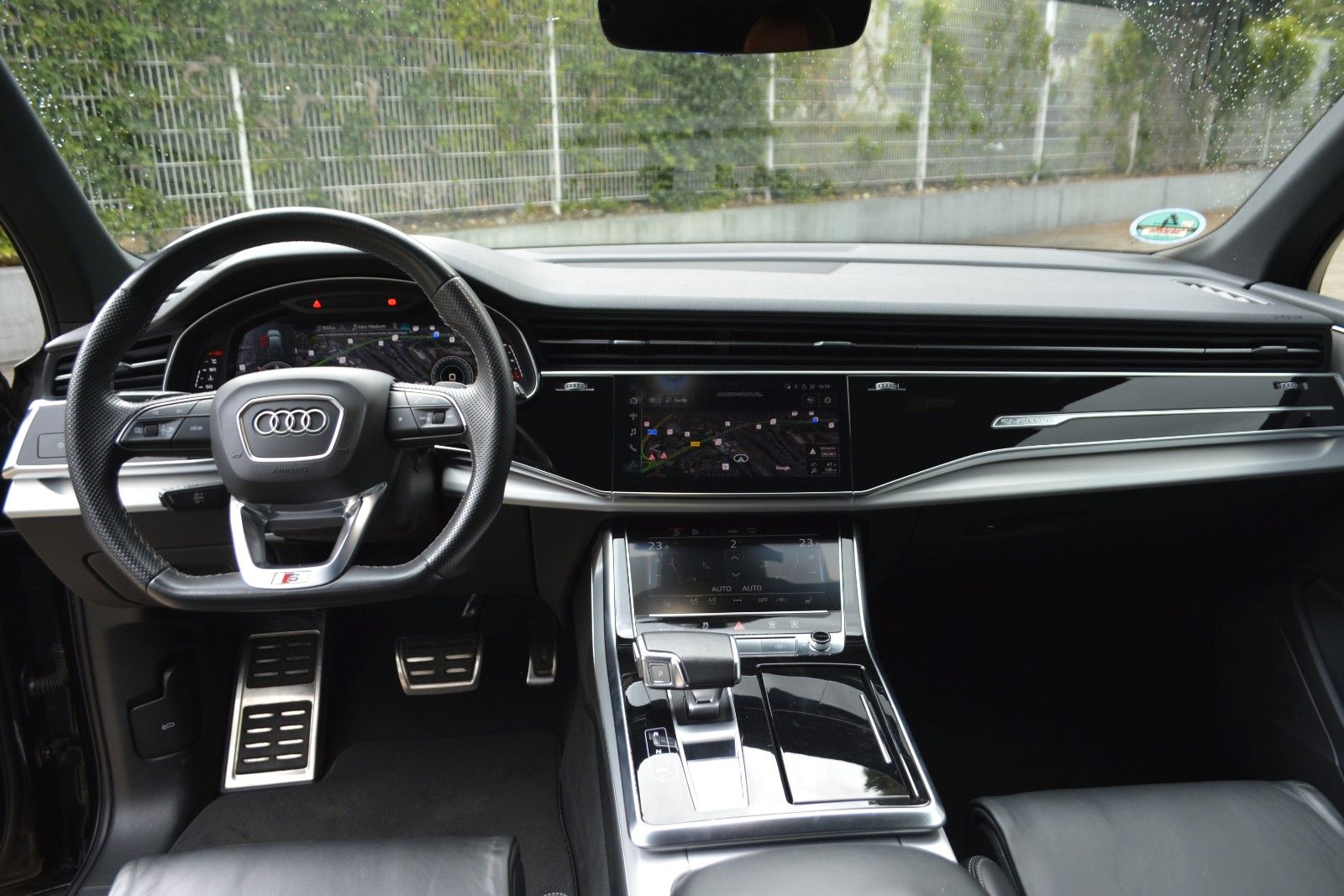Audi Q7 50 TDI quattro S-Line Black Edition foto 4