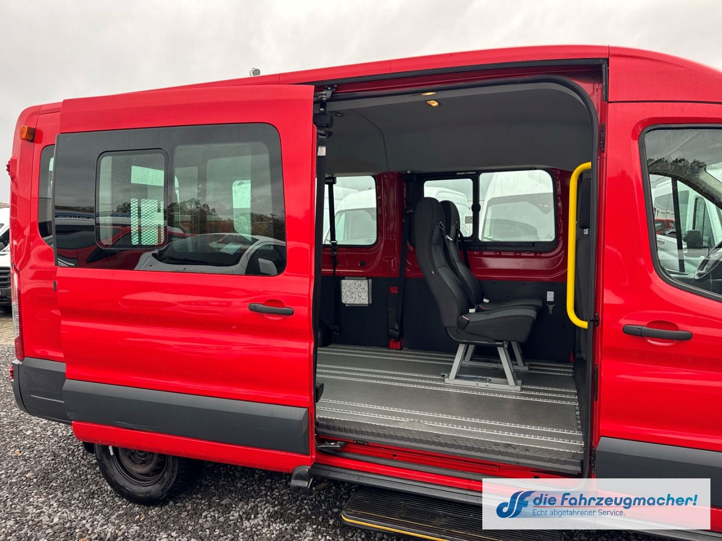 Fahrzeugabbildung Ford Transit Kombi 350 L3 2.2 TDCi DPF *2790 *KLIMA