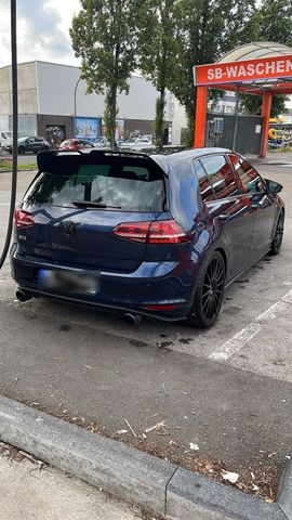 Volkswagen GOLF GTI 7