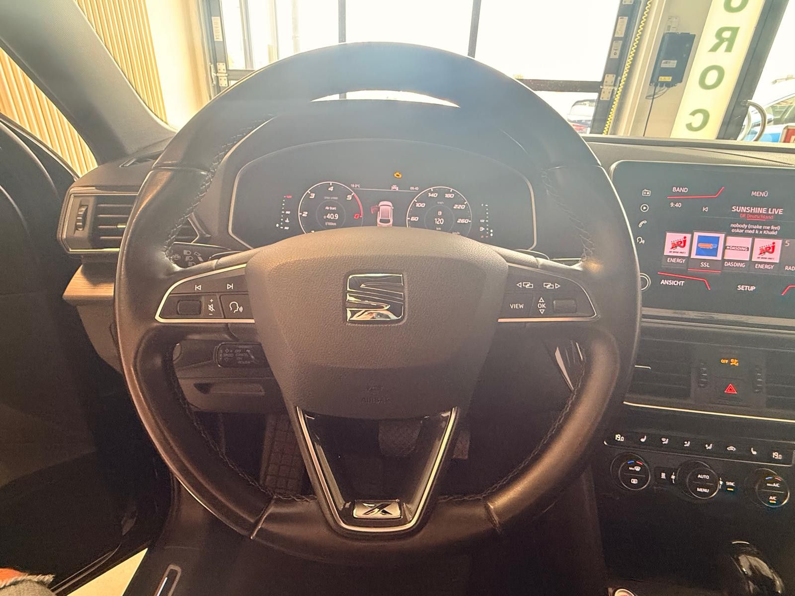 Fahrzeugabbildung SEAT Tarraco Xcellence 4Drive/ SCHECKHEFT/AHK/BEATS