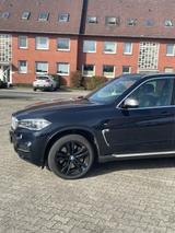 BMW X5 M50 M50d Soft Close 360`Head up Voll - BMW X5 M50 aus 2014