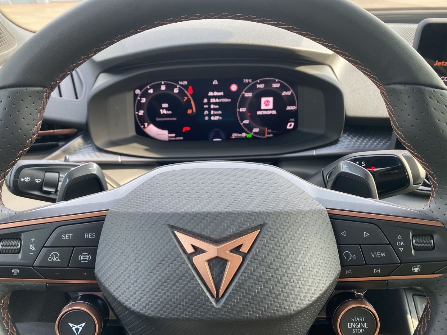 Fahrzeugabbildung CUPRA Terramar 1.5 eTSI 110 kW EU6e digitales Cockpit