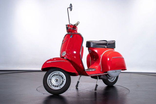 Piaggio Vespa 180 SS