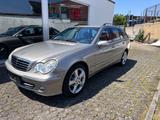 Mercedes-Benz *C 180 *Kompressor *T-Modell *Avantgarde - Mercedes-Benz C 180: Kompressor Avantgarde