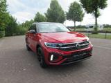 Volkswagen T-Roc R-Line 1,5 TSI DSG LED PDC KAMERA AHZ LED - Volkswagen T-Roc New cars