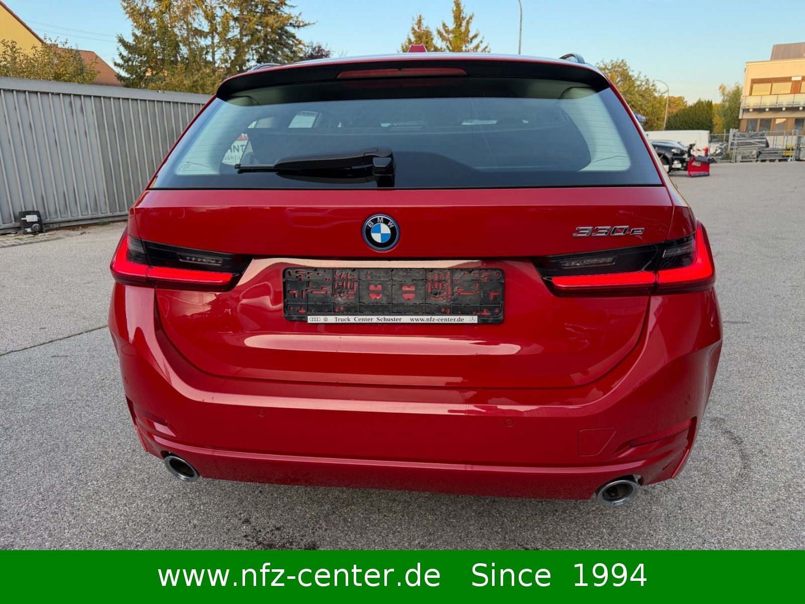BMW 330e Touring WIDESCREEN/Leder/Driving Assistant imagem 3