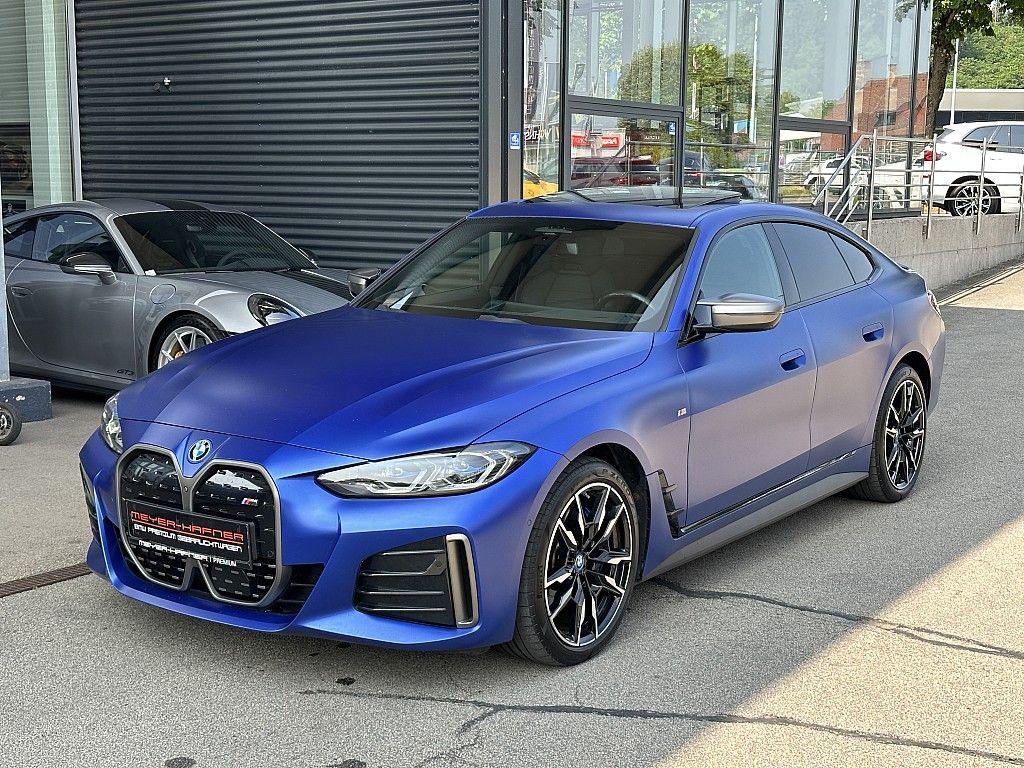 BMW i4