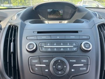 Ford Kuga - 10