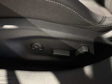 Fotografie 15 des Opel Astra Sports Tourer Electric GS Komfort + Infota