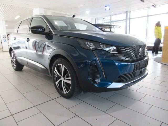 Fahrzeugabbildung Peugeot 5008 Allure Pack 1.2T NAVI/LED/SHZ/PDC/360°
