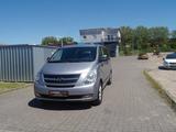 Hyundai H-1 Travel Comfort Automatik*8 Sitzer*AHK*PDC - Hyundai H-1 aus 2013