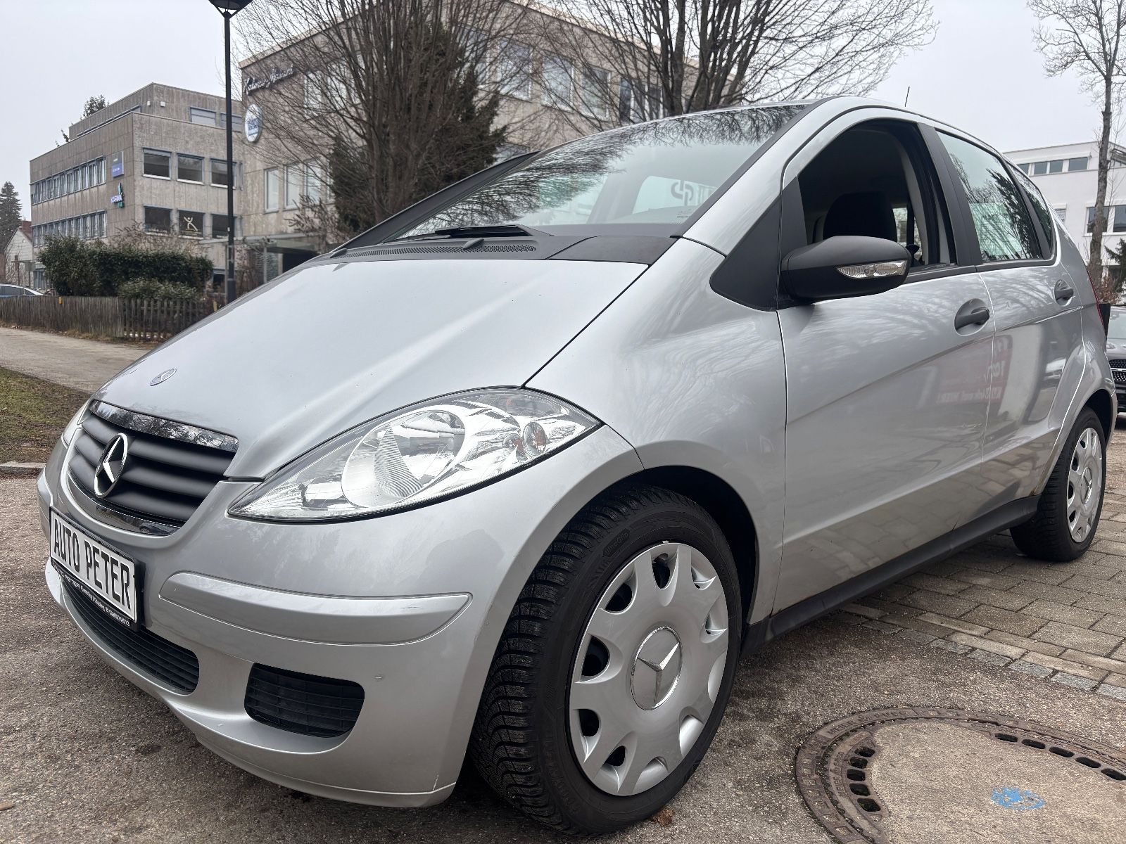 Mercedes-Benz A 200