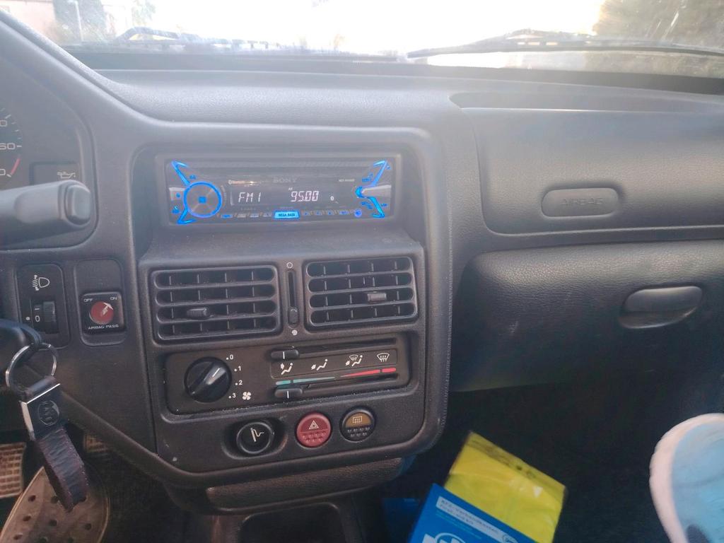 Peugeot 106