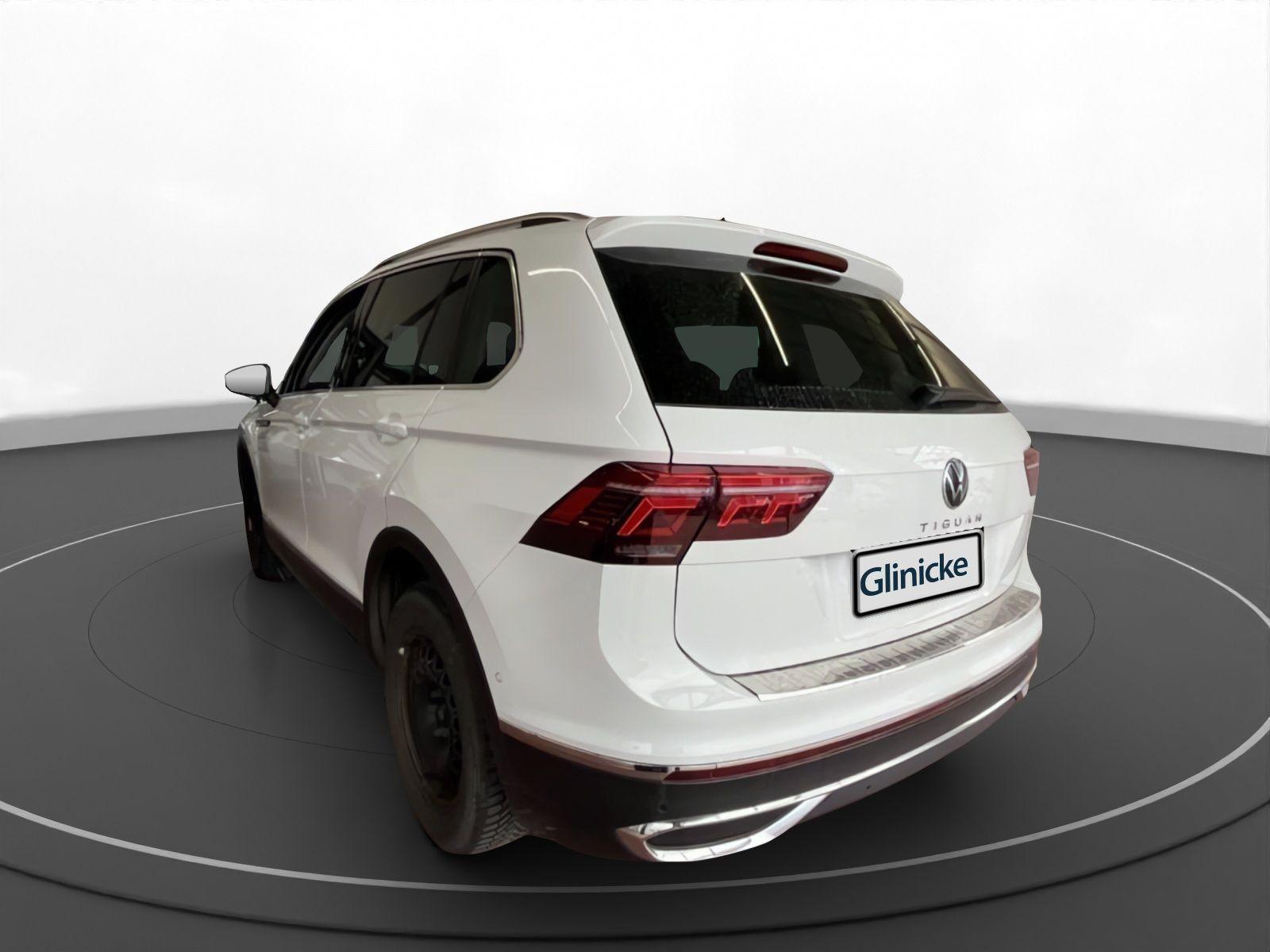Volkswagen Tiguan 1.5 TSI DSG Elegance Navi AHK Matrix RüKa