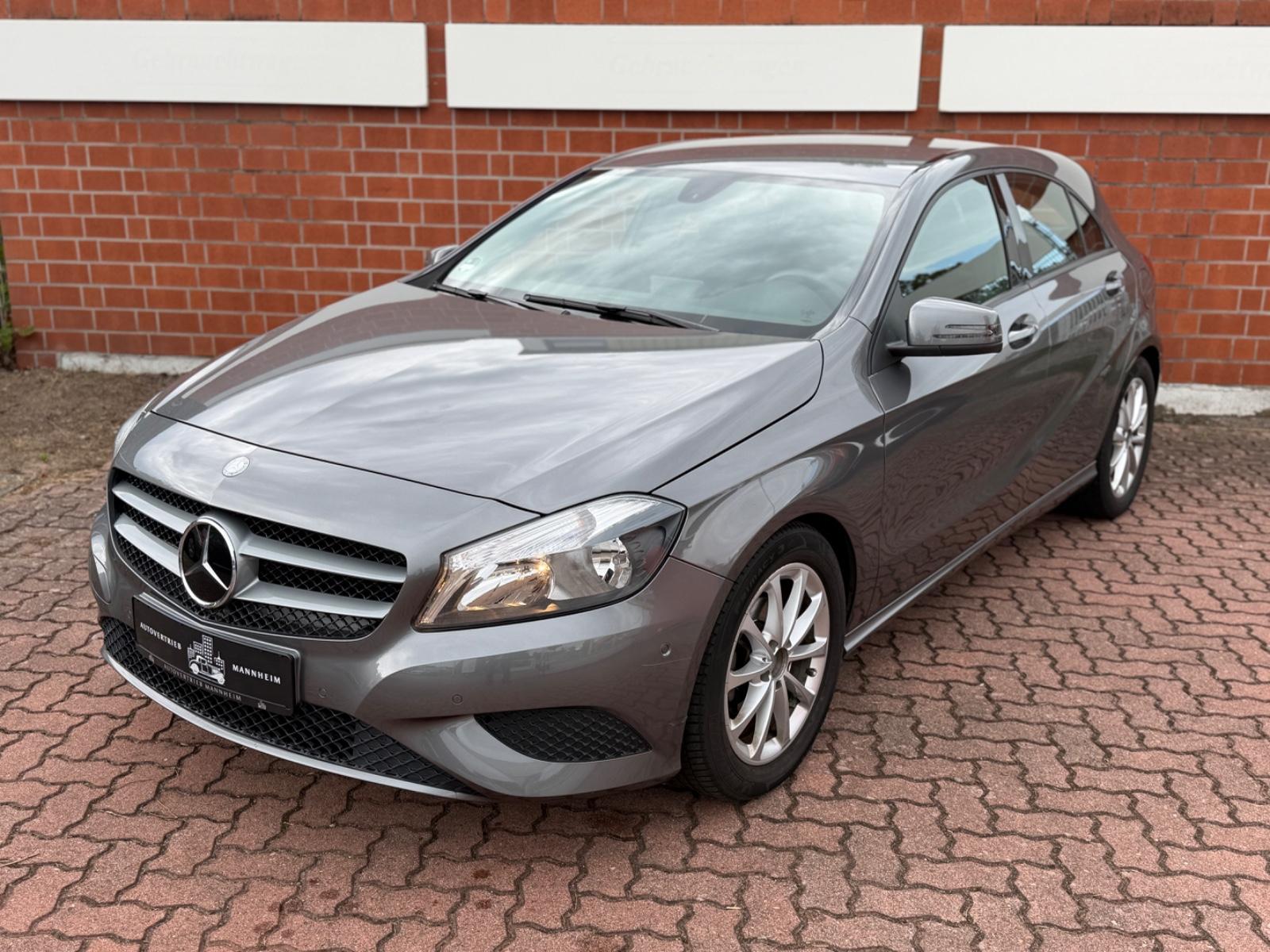 Mercedes-Benz A 180 BlueEfficiency /PDC/SHZ/MFL/NAVI