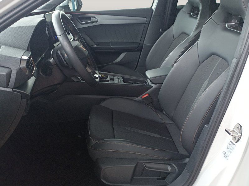 Fahrzeugabbildung CUPRA Leon SP 2.0 TSI VZ DSG  NAVI+LED+DIGITAL-COCKPIT