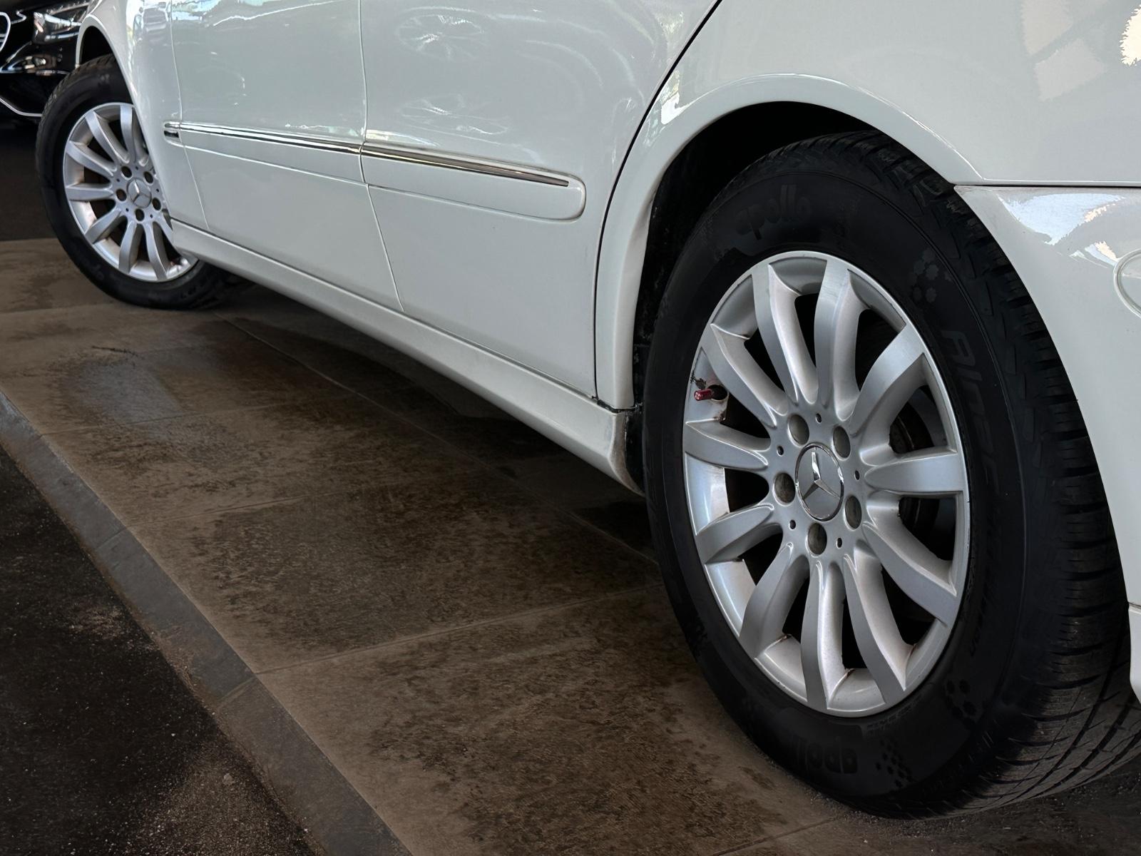 Mercedes-Benz E 220 CDI T-Model*TÜV*S.Dach*Leder*TOP*2.Hand