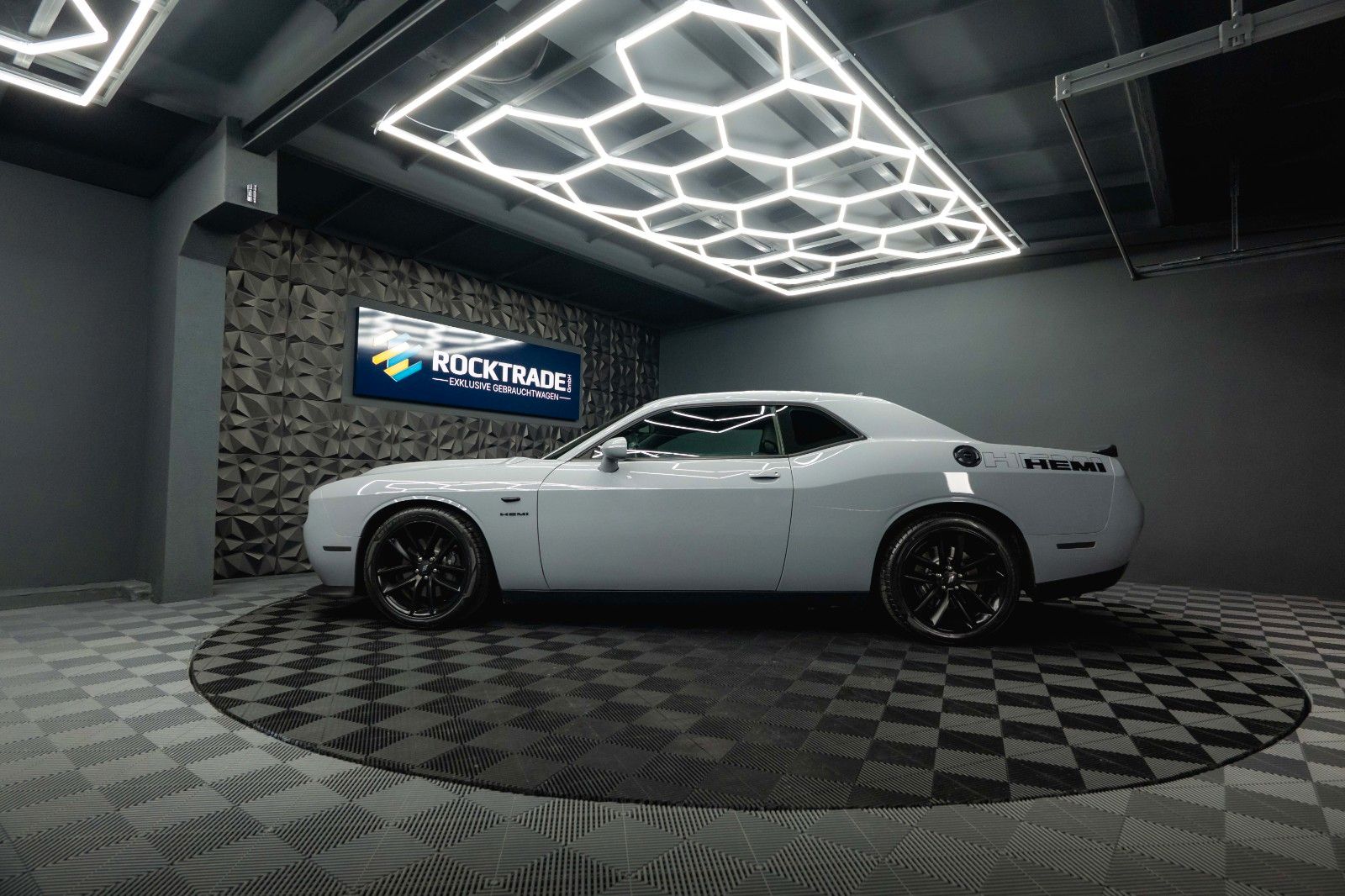 Fahrzeugabbildung Dodge Challenger 5.7 V8 R/T SRT Performance *LED*19%*