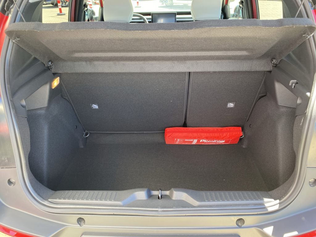 Fahrzeugabbildung Citroën C3 Hybrid 110 MAX *Sitzh*beh. Frontscheibe u Len